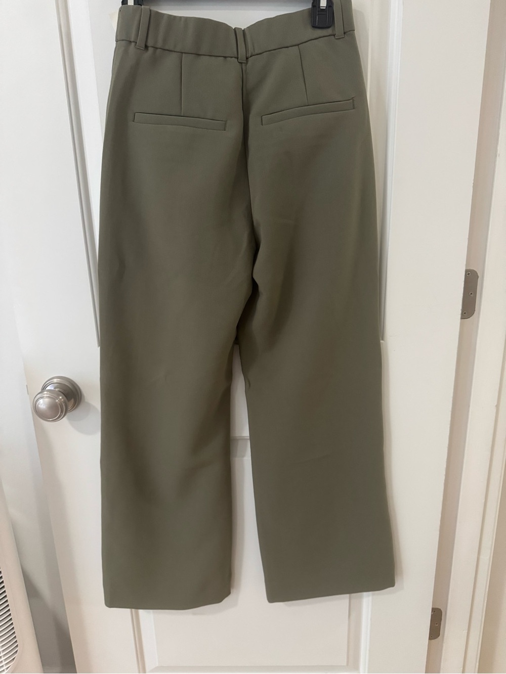 Abercrombie & Fitch Ultra High Rise Wide Leg Trousers SHORT - Picture 2 of 3